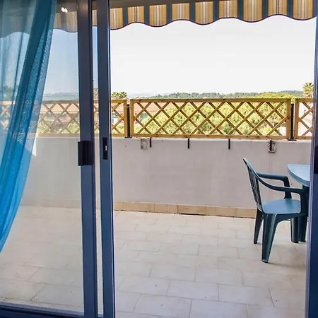 M320 - Marcelli, Bilocale Con Terrazzo A 100 Mt Dal Mare * Marcelli